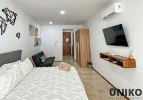 Peaceful new studio in midtown by Uniko